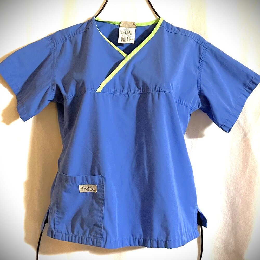 Urbane Nurse Medical Scrub Top Short Sleeve Size Medium